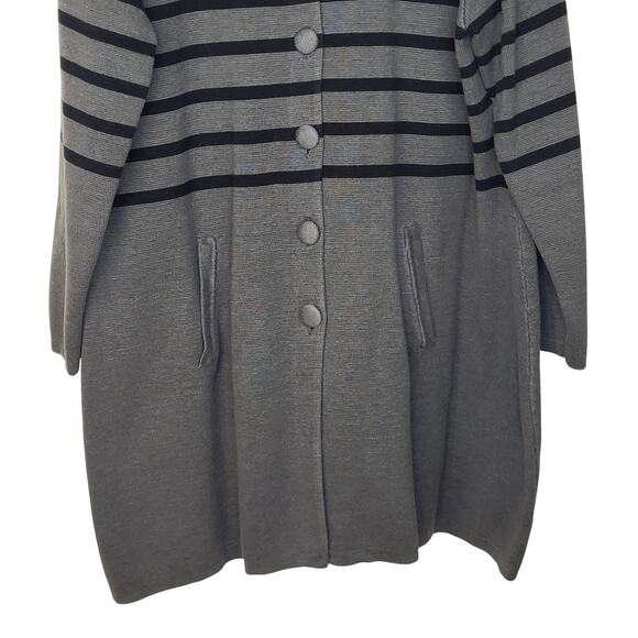Liz Claiborne Gray and Black Striped Button-Front Long Cardigan Sweater Size XL - Picture 4 of 7